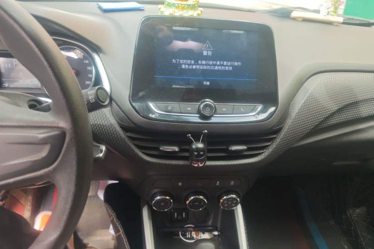 Used Chevrolet Cavalier 2020 Redline 325T Automatic Xinshang Edition China VI Standard Audio And AC Panel