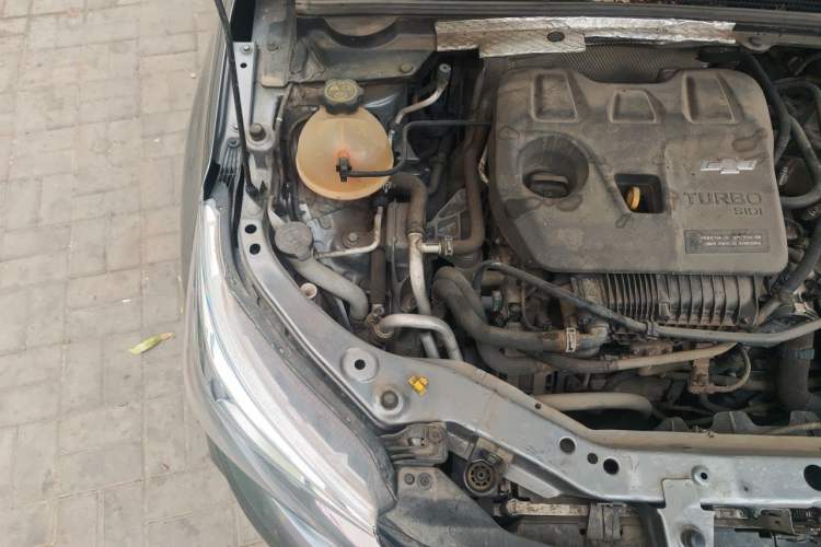 Used Chevrolet Cavalier 2020 Redline 325T Automatic Xinshang Edition China VI Standard Engine Bay Right