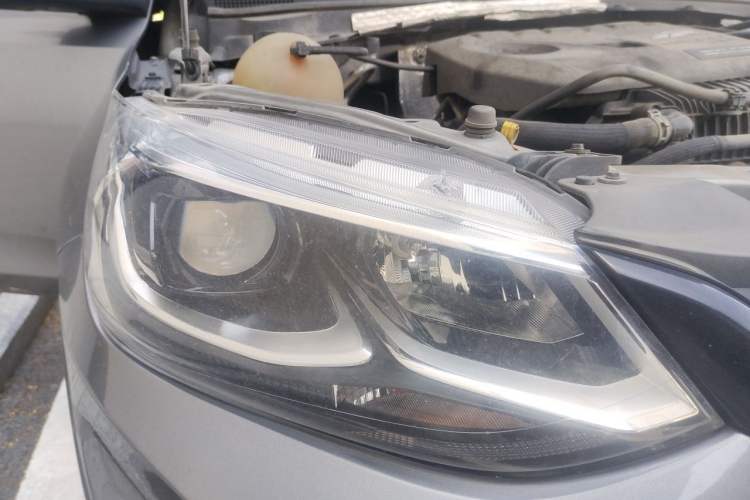 Used Chevrolet Cavalier 2020 Redline 325T Automatic Xinyao Edition China VI Standard Right Front Headlight