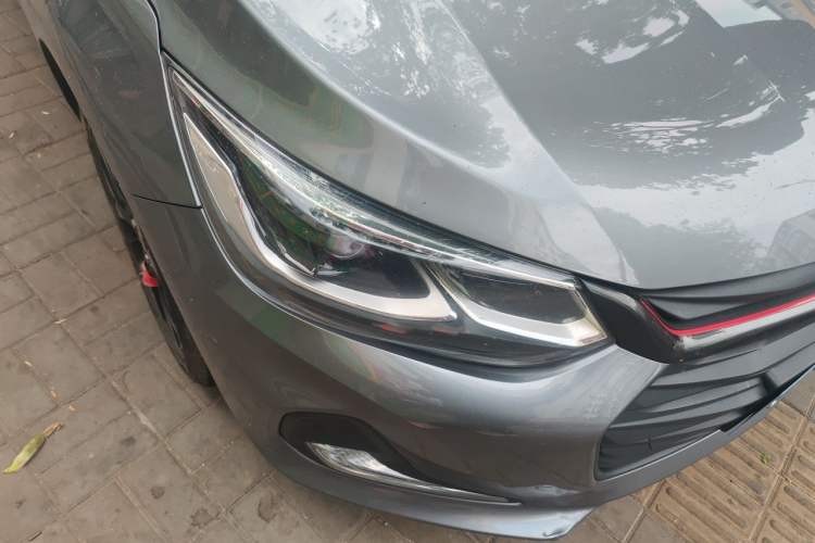 Used Chevrolet Cavalier 2020 Redline 325T Automatic Xinshang Edition China VI Standard Right Front Headlight