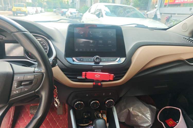 Used Chevrolet Cavalier 2020 Redline 325T Automatic Xinyao Edition China VI Standard Audio And AC Panel