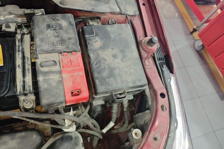 Used Chevrolet Cavalier 2020 Redline 325T Automatic Xinshang Edition China VI Standard Engine Bay Left
