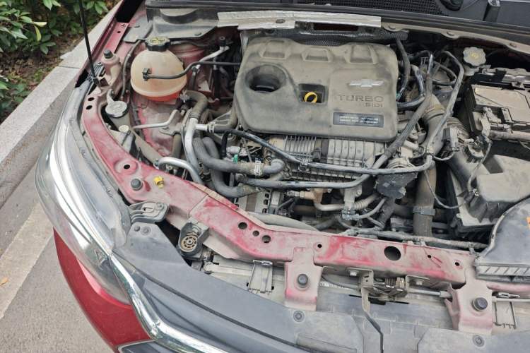 Used Chevrolet Cavalier 2020 325T Automatic Enjoyment Edition Engine Bay Right