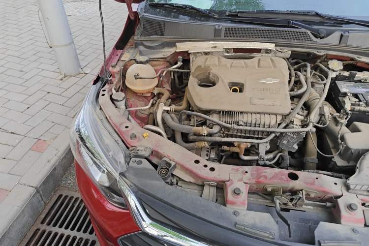 Used Chevrolet Cavalier 2020 325T Automatic Enjoyment Edition Engine Bay Right