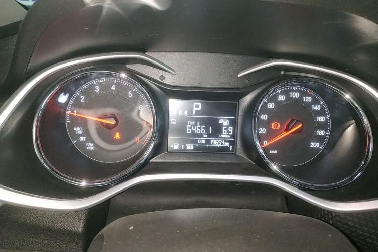Used Chevrolet Cavalier 2020 325T Automatic Enjoyment Edition Instrument Cluster