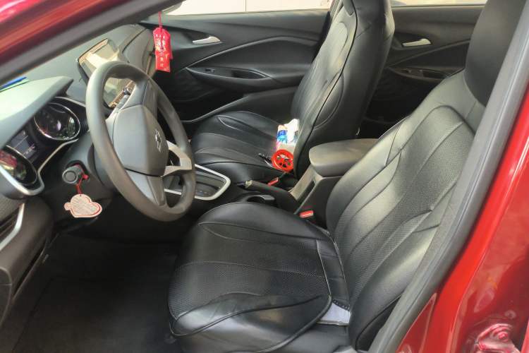 Used Chevrolet Cavalier 2020 Redline 325T Automatic Xinshang Edition China VI Standard Left Front Seat