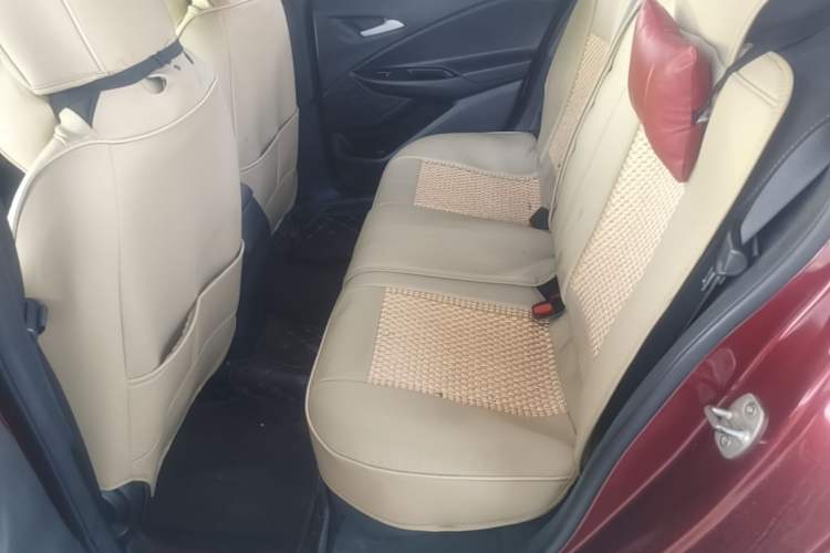 Used Chevrolet Cavalier 2020 Redline 325T Automatic Xinshang Edition Left Rear Seat