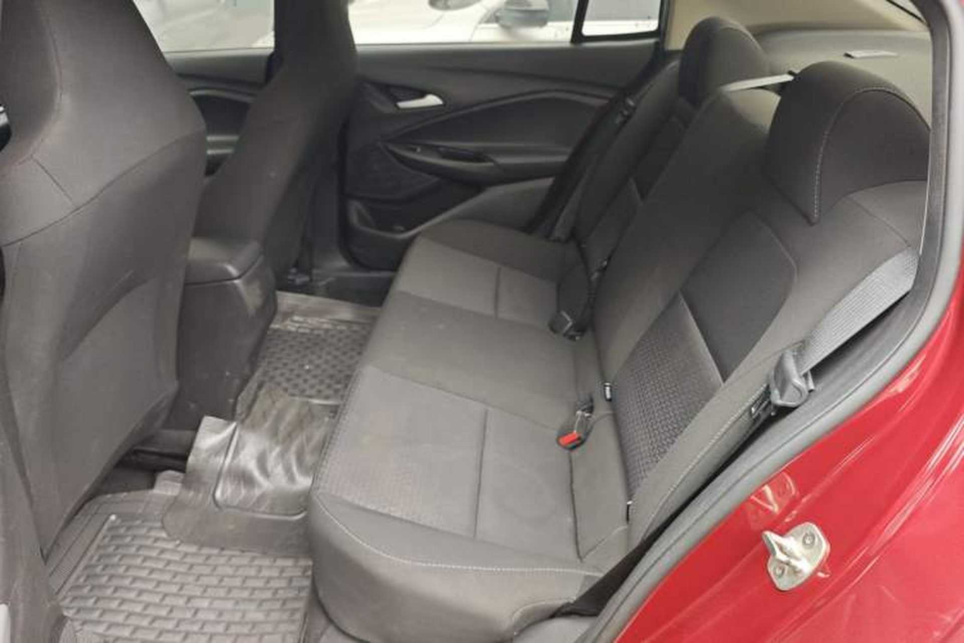 Used Chevrolet Cavalier 2020 325T Automatic Enjoyment Edition Left Rear Seat