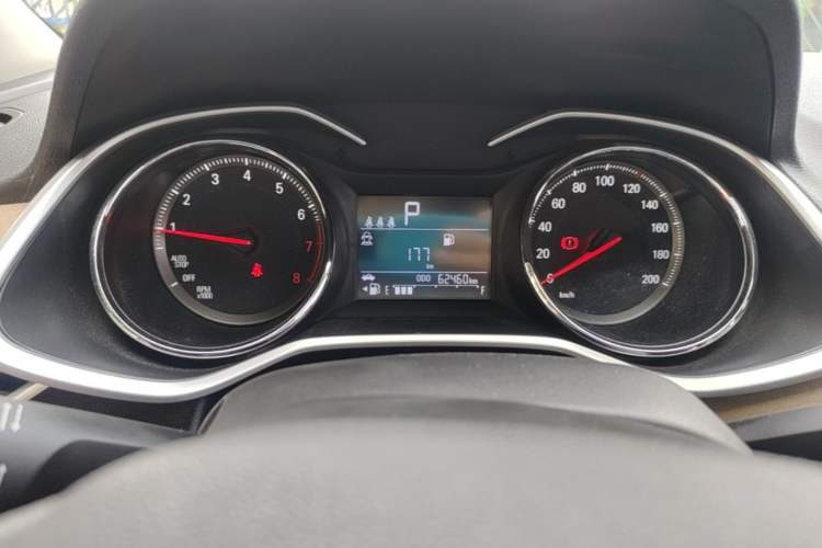 Used Chevrolet Cavalier 2020 Redline 325T Automatic Xinyao Edition Odometer Close Up