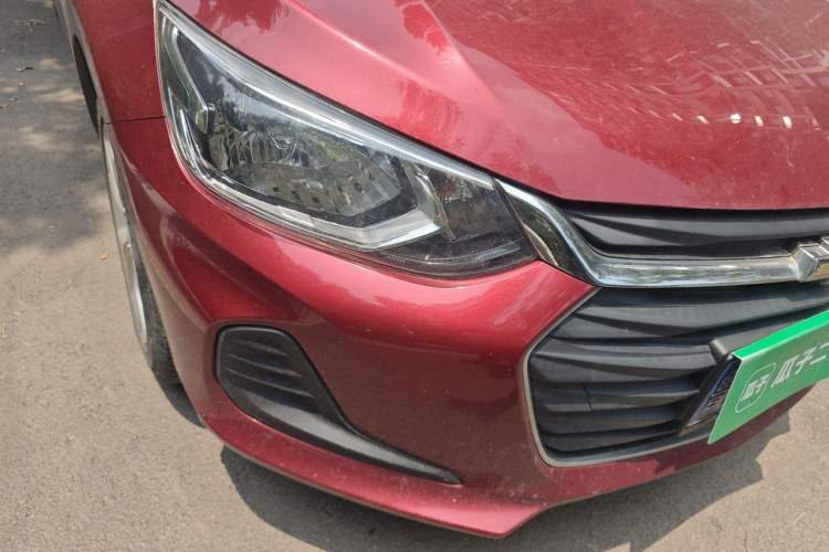 Used Chevrolet Cavalier 2020 325T Automatic Enjoyment Edition Right Front Headlight