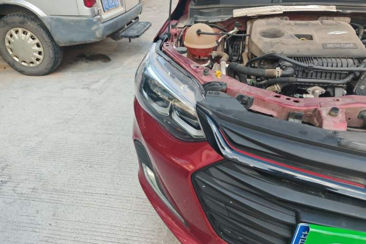 Used Chevrolet Cavalier 2020 Redline 325T Automatic Xinyao Edition China VI Standard Right Front Headlight