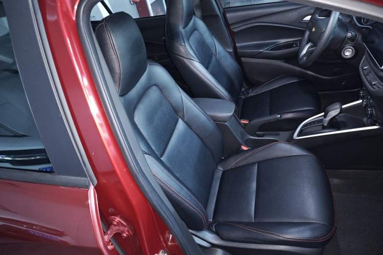 Used Chevrolet Cavalier 2020 325T Automatic Enjoyment Edition Right Front Seat