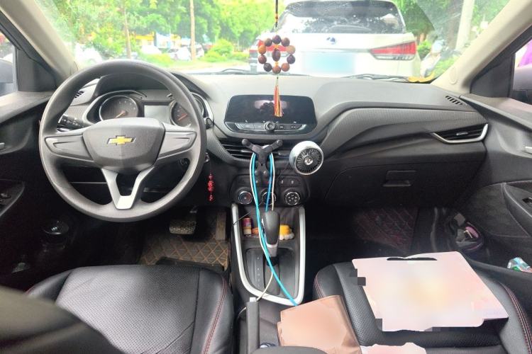 Used Chevrolet Cavalier 2020 325T Automatic Enjoyment Edition Center Console