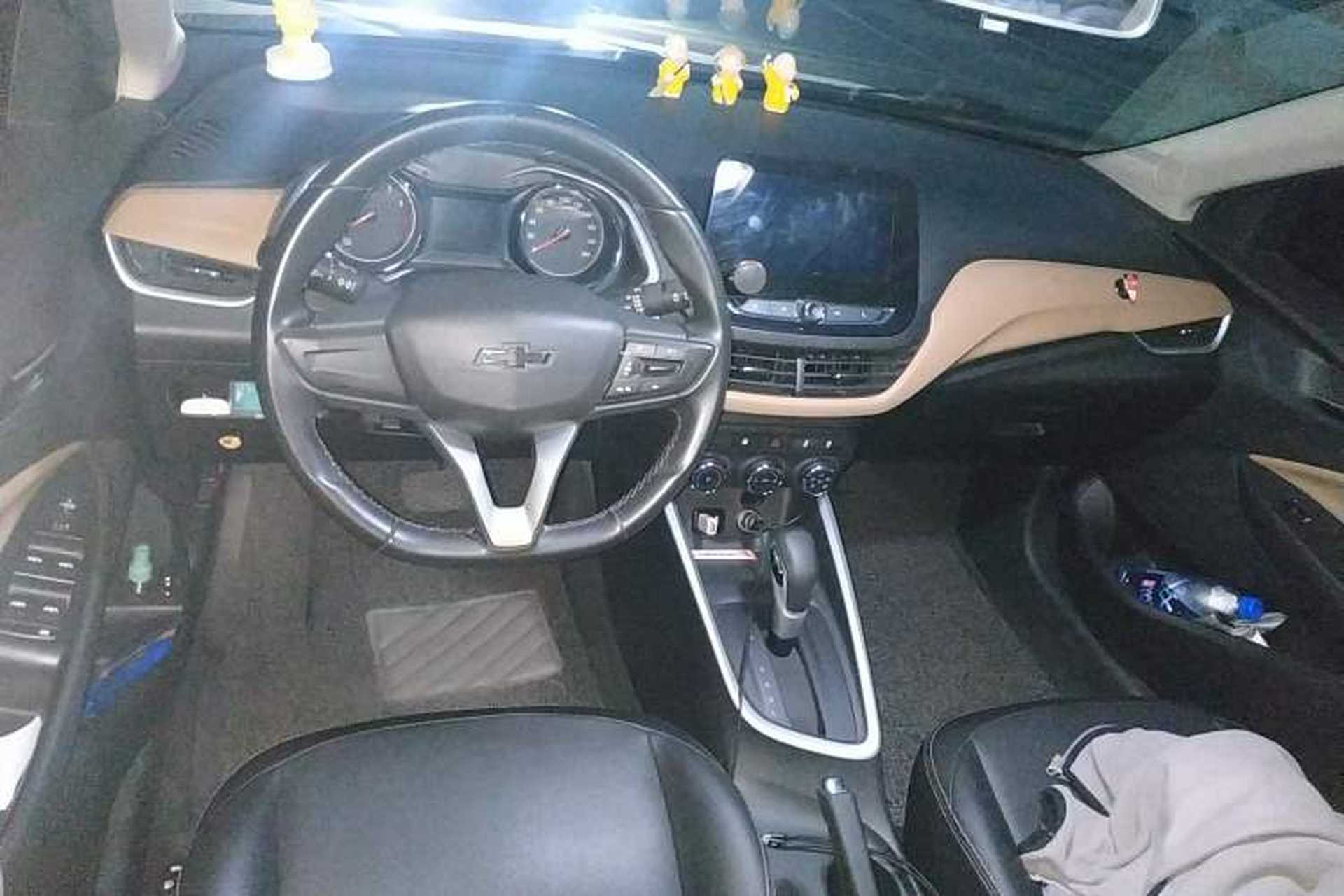 Used Chevrolet Cavalier 2020 Redline 325T Automatic Xinyao Edition China VI Standard Center Console