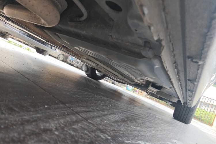 Used Chevrolet Cavalier 2020 Redline 325T Automatic Xinshang Edition China VI Standard Chassis Rear Right