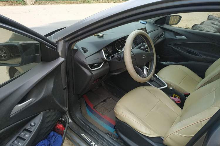 Used Chevrolet Cavalier 2020 Redline 325T Automatic Xinshang Edition Driver Seat