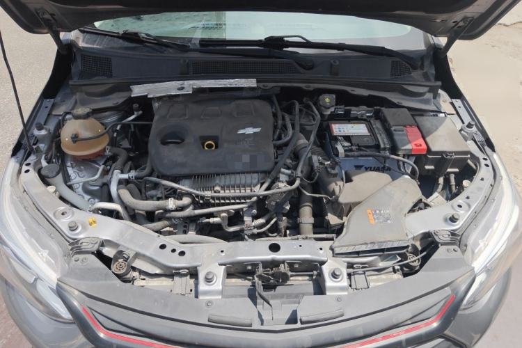 Used Chevrolet Cavalier 2020 Redline 325T Automatic Xinshang Edition China VI Standard Engine Bay