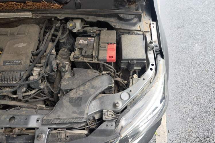 Used Chevrolet Cavalier 2020 325T Automatic Enjoyment Edition Engine Bay Left