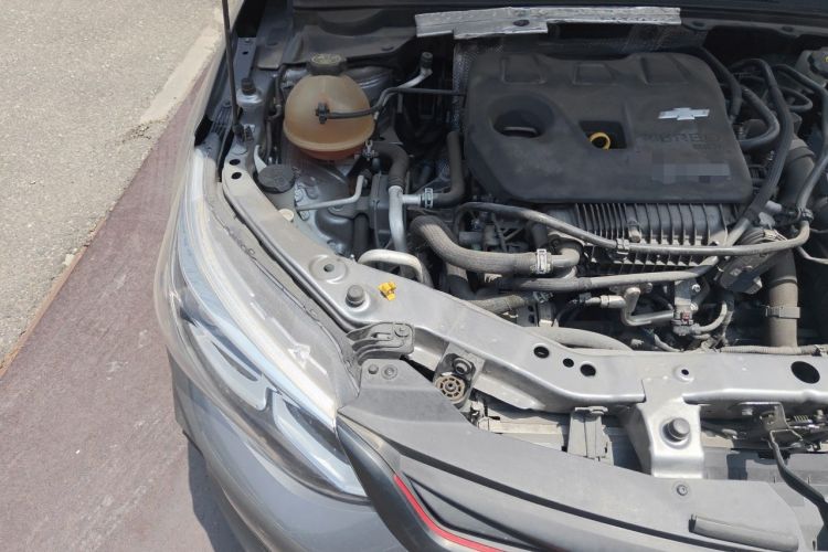Used Chevrolet Cavalier 2020 Redline 325T Automatic Xinshang Edition China VI Standard Engine Bay Right