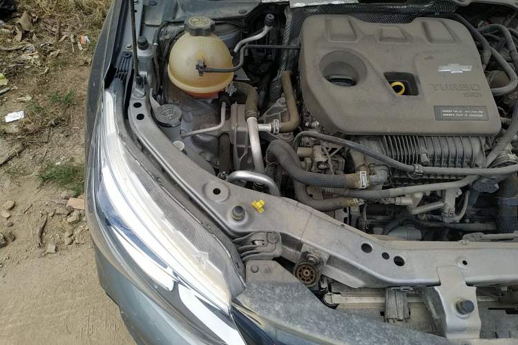 Used Chevrolet Cavalier 2020 Redline 325T Automatic Xinshang Edition Engine Bay Right