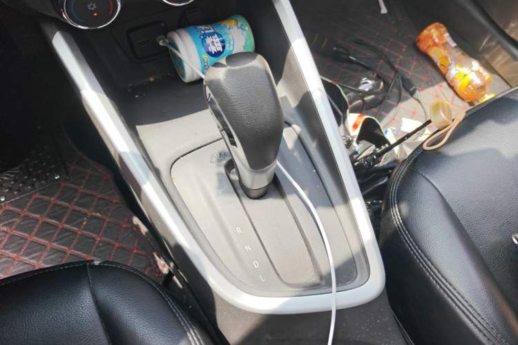 Used Chevrolet Cavalier 2020 Redline 325T Automatic Xinshang Edition China VI Standard Gear Lever
