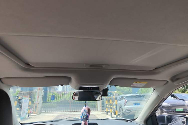 Used Chevrolet Cavalier 2020 Redline 325T Automatic Xinshang Edition China VI Standard Headliner
