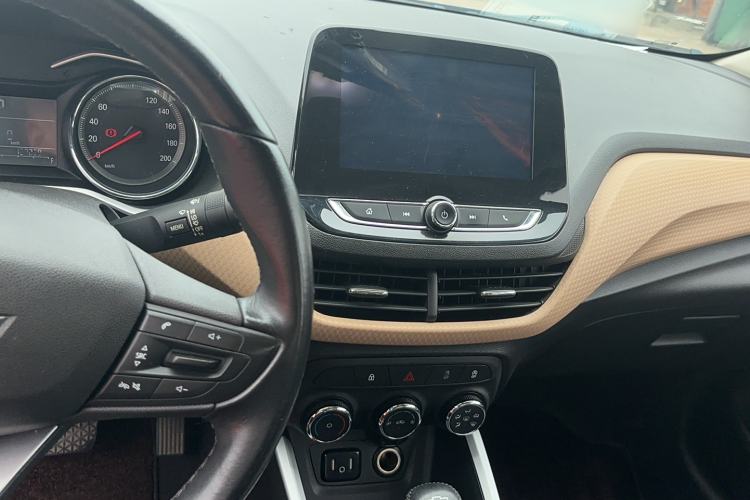 Used Chevrolet Cavalier 2020 Redline 325T Automatic Xinyao Edition China VI Standard Interior 3