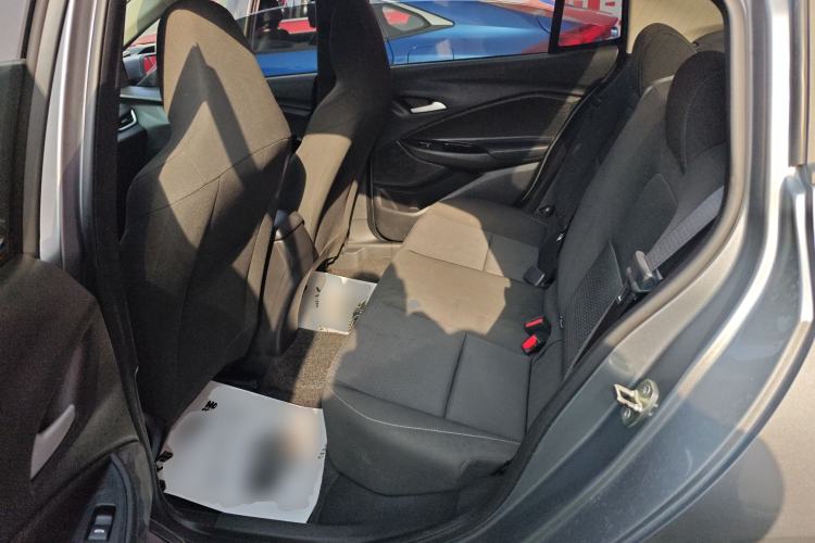 Used Chevrolet Cavalier 2020 325T Automatic Enjoyment Edition Left Rear Seat