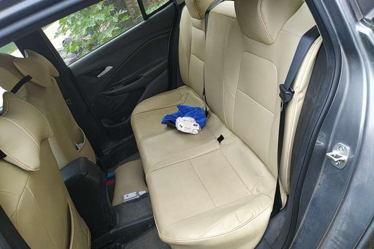 Used Chevrolet Cavalier 2020 Redline 325T Automatic Xinshang Edition Left Rear Seat