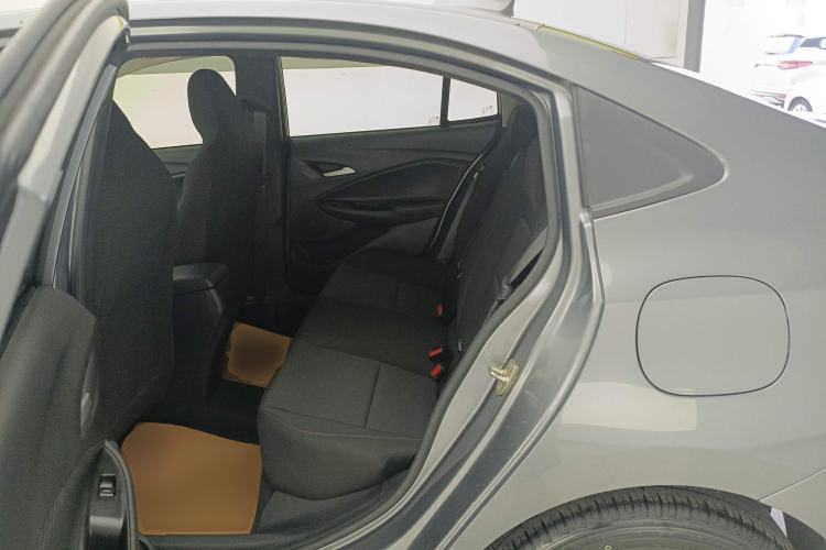 Used Chevrolet Cavalier 2020 Redline 325T Automatic Xinshang Edition China VI Standard Left Rear Seat