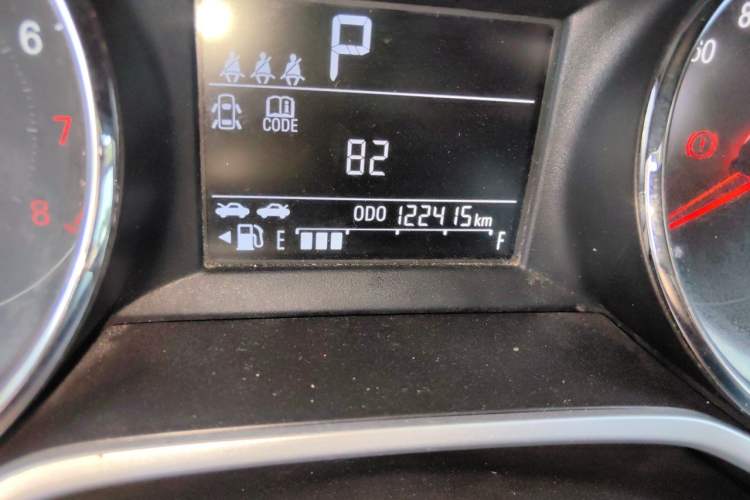 Used Chevrolet Cavalier 2020 325T Automatic Enjoyment Edition Odometer Close Up