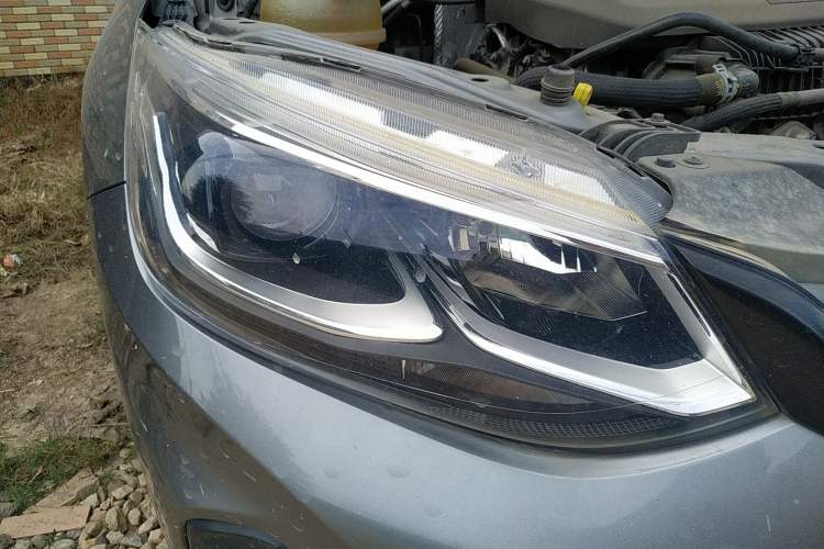 Used Chevrolet Cavalier 2020 Redline 325T Automatic Xinshang Edition Right Front Headlight