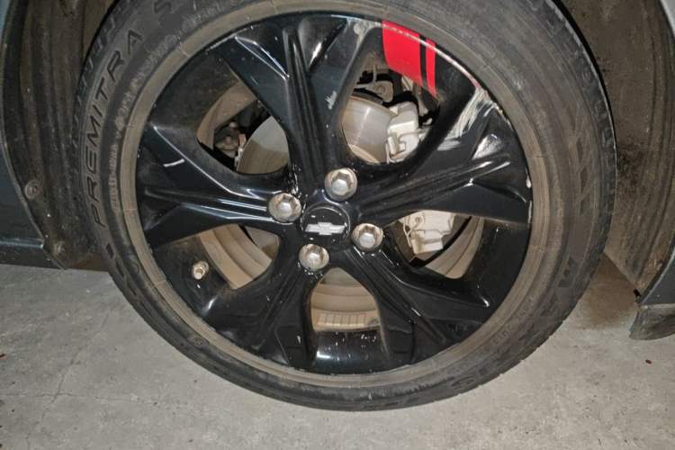 Used Chevrolet Cavalier 2020 Redline 325T Automatic Xinyao Edition China VI Standard Right Front Wheel Hub