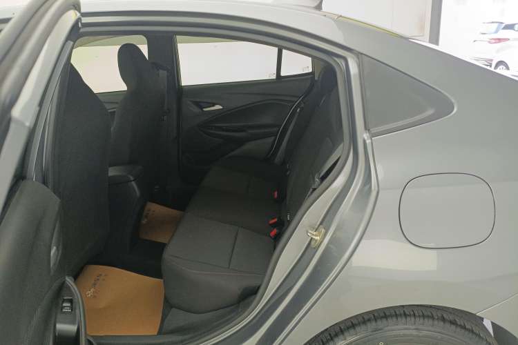 Used Chevrolet Cavalier 2020 Redline 325T Automatic Xinshang Edition China VI Standard Right Rear Seat