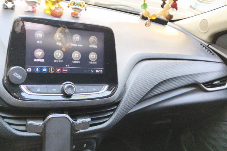 Used Chevrolet Cavalier 2020 Redline 325T Automatic Xinshang Edition China VI Standard Audio And AC Panel