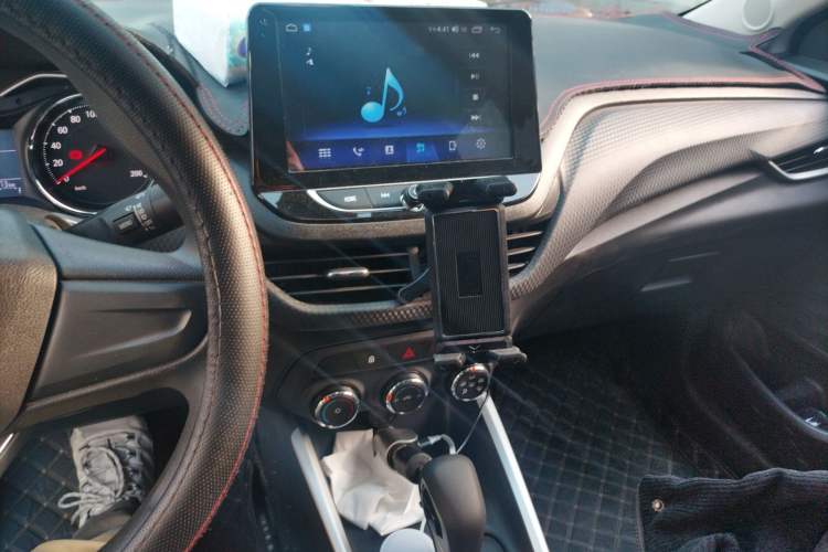 Used Chevrolet Cavalier 2020 325T Automatic Enjoyment Edition Audio And AC Panel