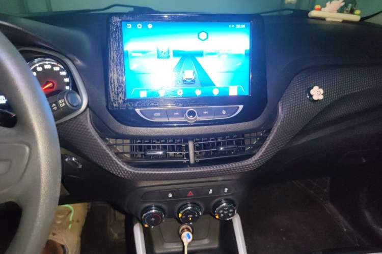 Used Chevrolet Cavalier 2020 325T Automatic Enjoyment Edition Audio And AC Panel