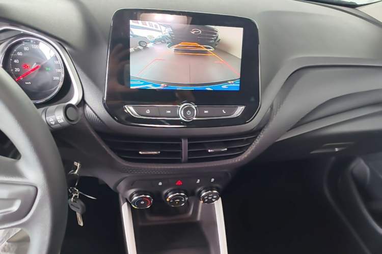 Used Chevrolet Cavalier 2020 Redline 325T Automatic Xinshang Edition Audio And AC Panel