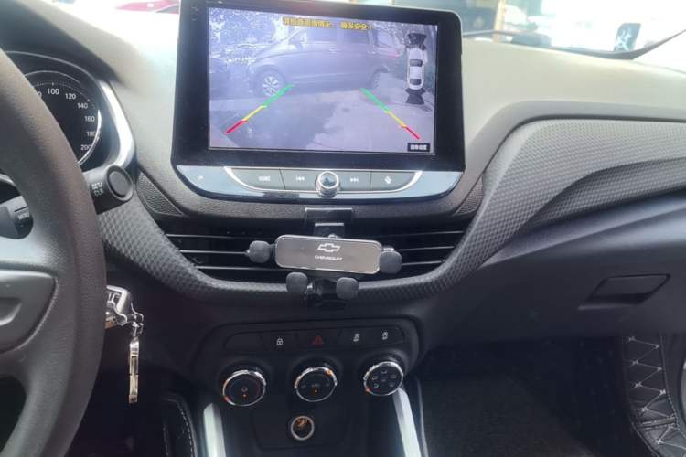Used Chevrolet Cavalier 2020 325T Automatic Enjoyment Edition Audio And AC Panel