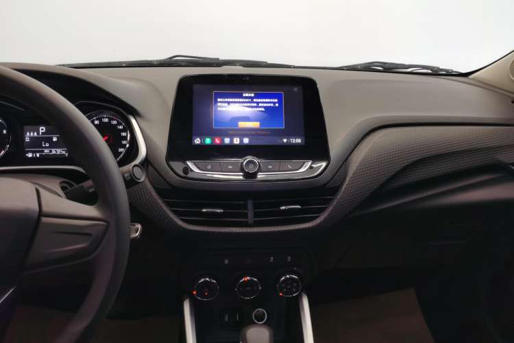 Used Chevrolet Cavalier 2020 Redline 325T Automatic Xinshang Edition China VI Standard Audio And AC Panel