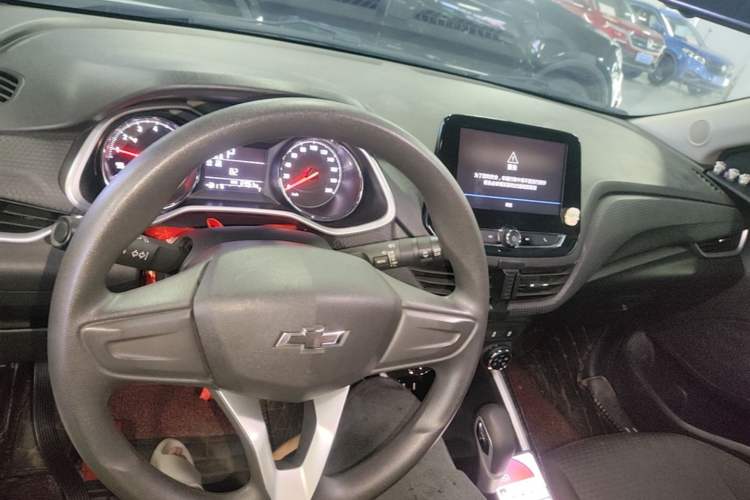 Used Chevrolet Cavalier 2020 Redline 325T Automatic Xinshang Edition China VI Standard Center Console