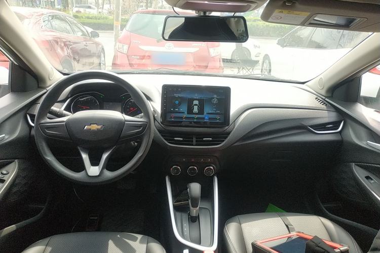 Used Chevrolet Cavalier 2020 325T Automatic Enjoyment Edition Center Console