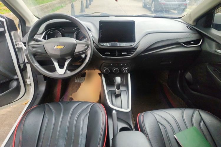 Used Chevrolet Cavalier 2020 325T Automatic Enjoyment Edition Center Console