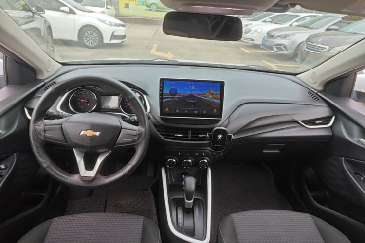 Used Chevrolet Cavalier 2020 325T Automatic Enjoyment Edition Center Console