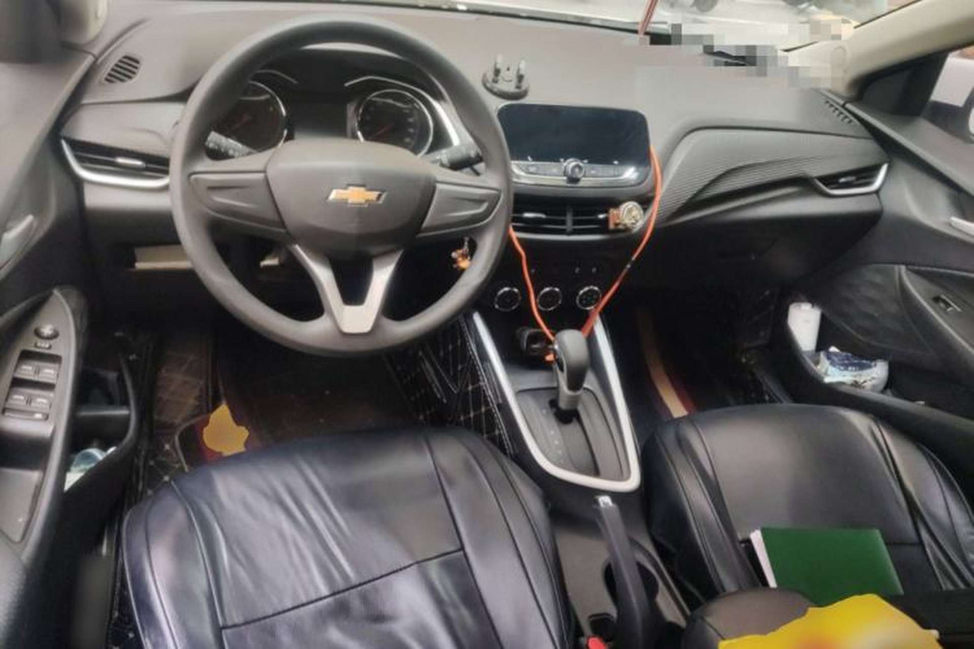 Used Chevrolet Cavalier 2020 325T Automatic Enjoyment Edition Center Console