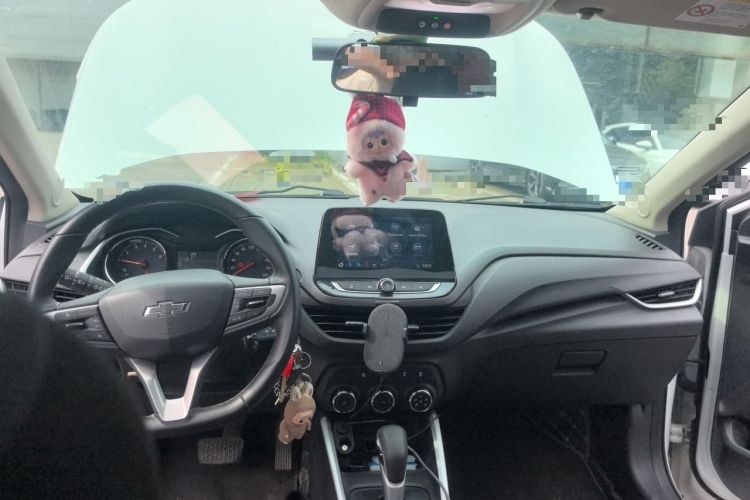 Used Chevrolet Cavalier 2020 Redline 325T Automatic Xinshang Edition Center Console