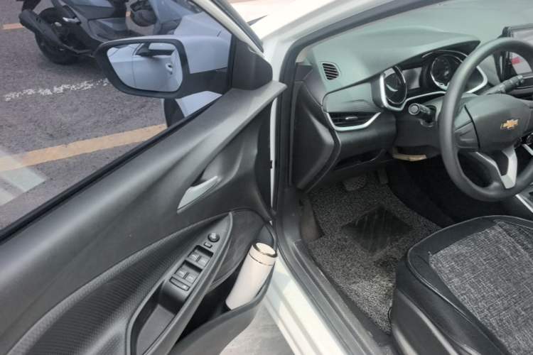 Used Chevrolet Cavalier 2020 325T Automatic Enjoyment Edition Driver Seat