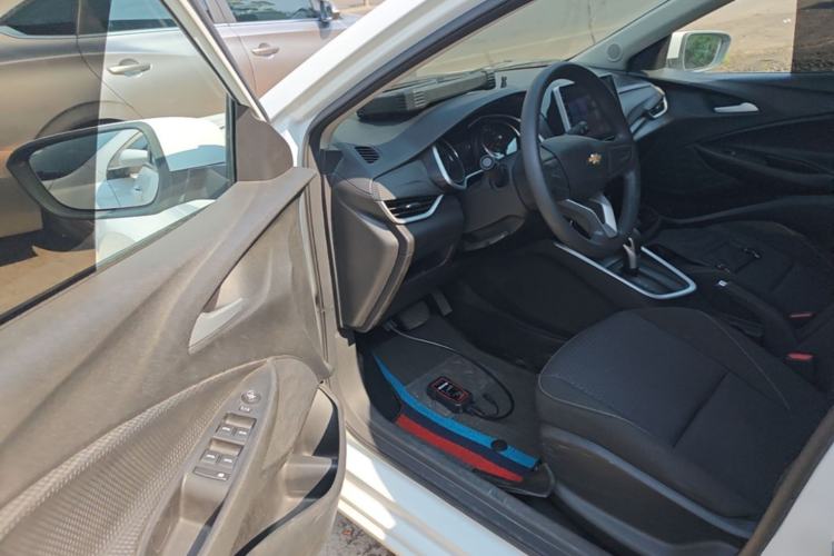 Used Chevrolet Cavalier 2020 325T Automatic Enjoyment Edition Driver Seat