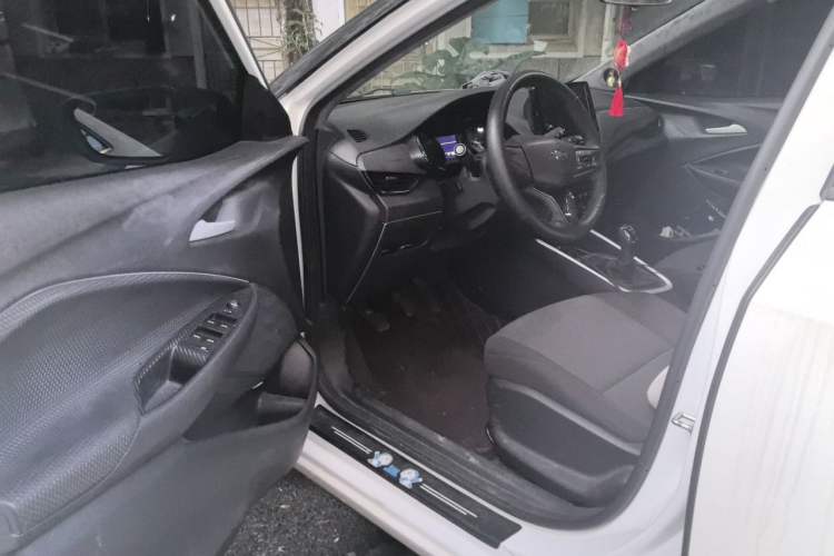 Used Chevrolet Cavalier 2020 320 Manual Enjoyment Edition Driver Seat