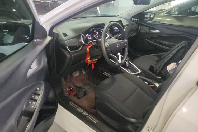 Used Chevrolet Cavalier 2020 Redline 325T Automatic Xinshang Edition China VI Standard Driver Seat